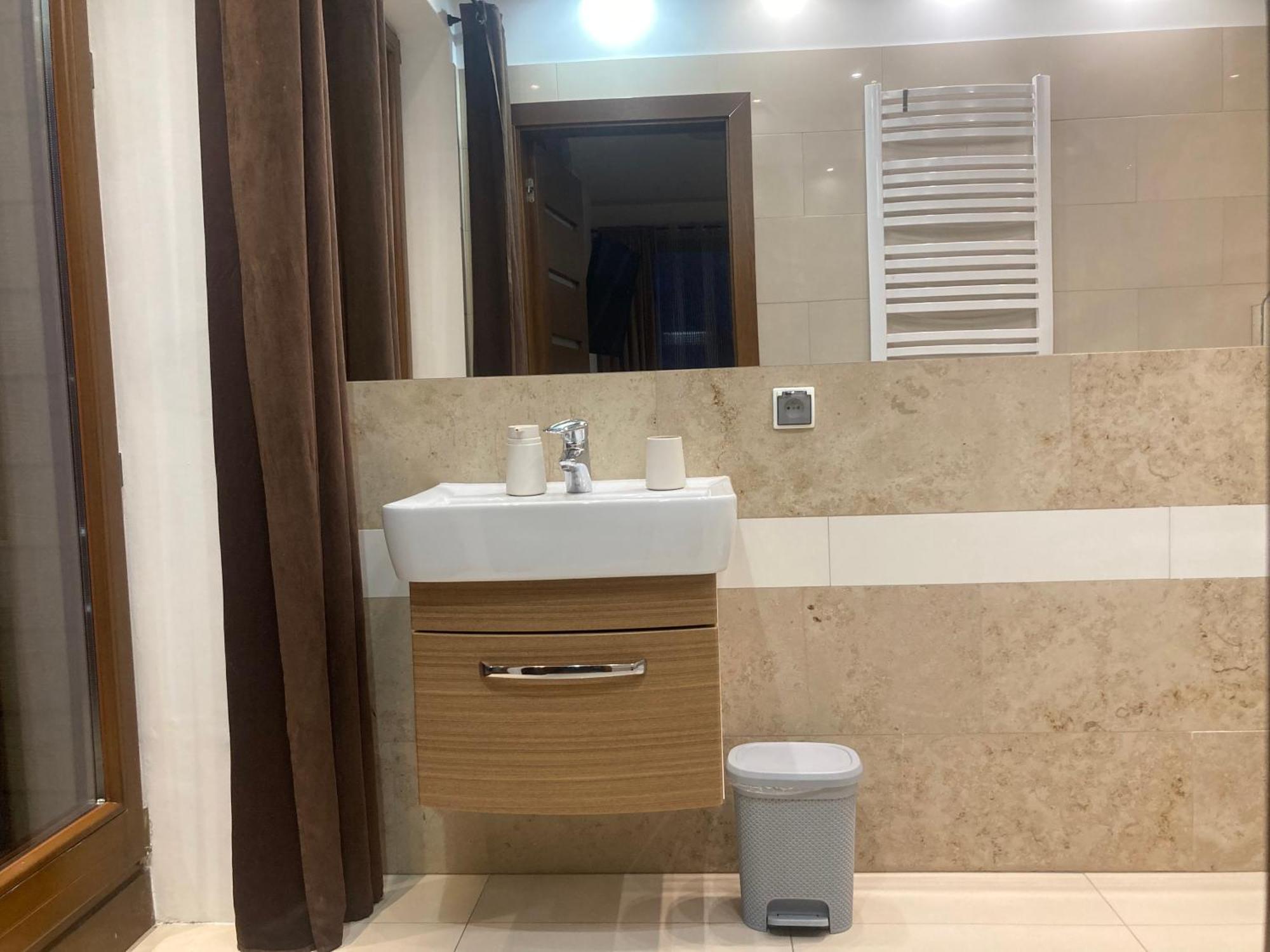 A4 Luxury Apartment فروتسواف المظهر الخارجي الصورة